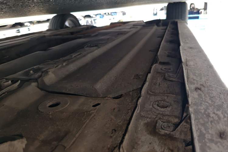 Used CHANGAN UNI-V 2023 1.5T Sport Edition Chassis Front Right