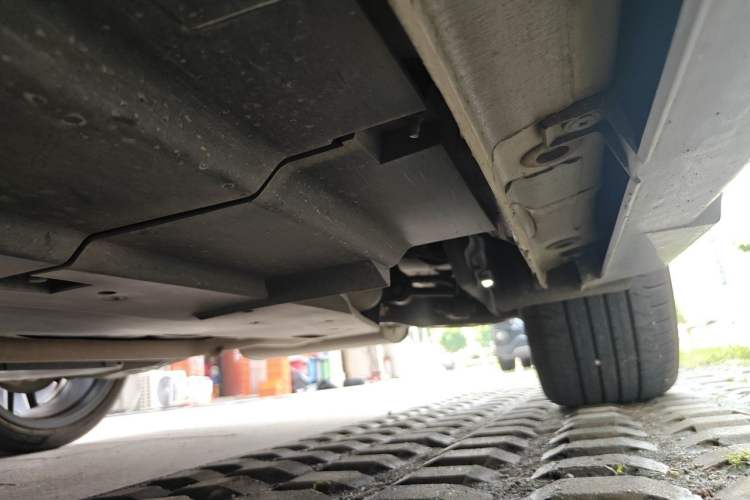Used CHANGAN UNI-V 2023 1.5T Sport Edition Chassis Rear Left