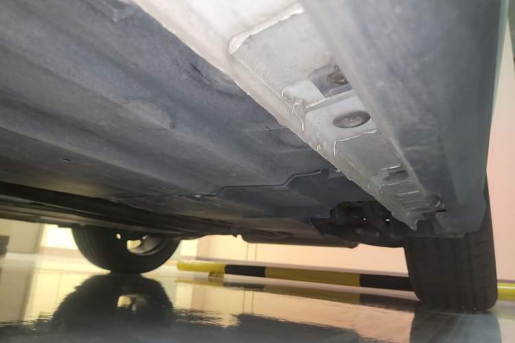Used CHANGAN UNI-V 2023 1.5T Prestige Model Chassis Rear Left