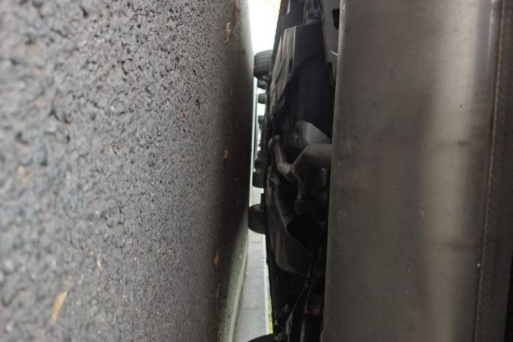 Used CHANGAN UNI-V 2023 1.5T Prestige Model Chassis Rear