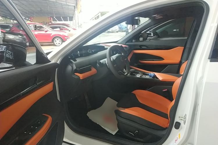 Used CHANGAN UNI-V 2023 2.0T Sport Edition Driver Seat