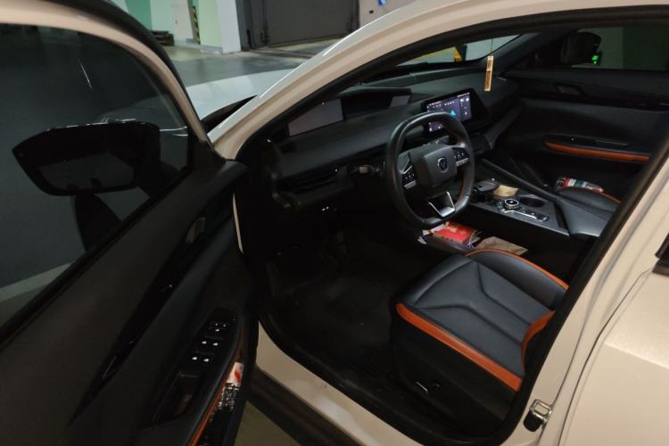 Used CHANGAN UNI-V 2023 1.5T Prestige Model Driver Seat