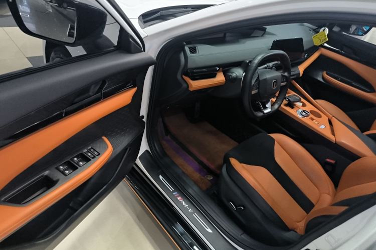 Used CHANGAN UNI-V 2023 1.5T Sport Edition Driver Seat