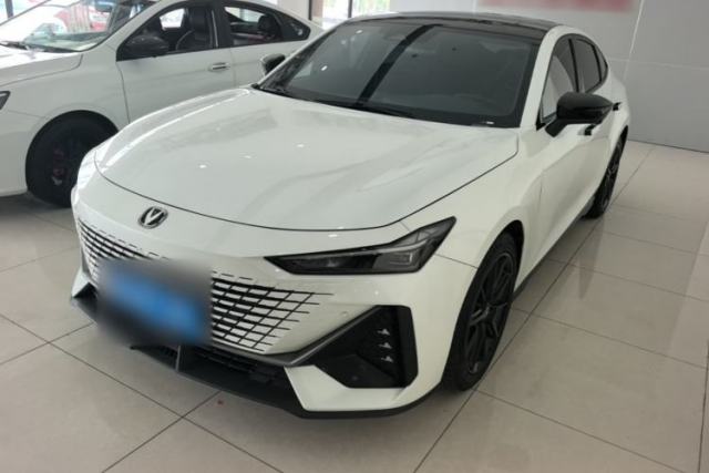 Used CHANGAN UNI-V 2023 1.5T Prestige Model