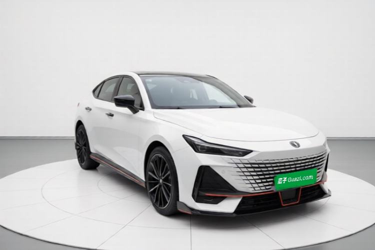 Used CHANGAN UNI-V 2023 1.5T Sport Edition Exterior 2