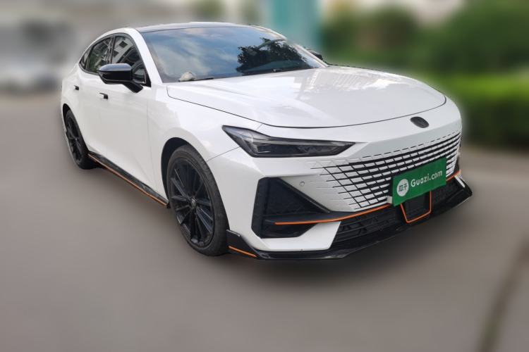 Used CHANGAN UNI-V 2023 1.5T Sport Edition Exterior 2