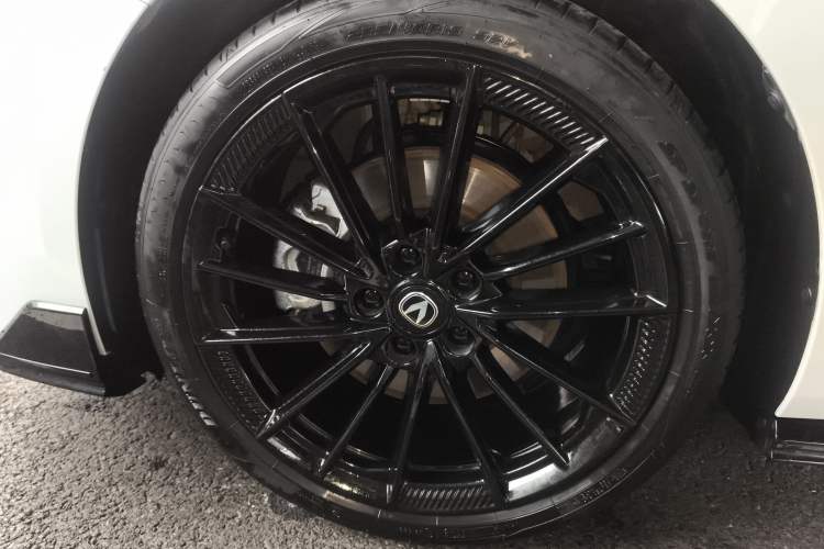 Used CHANGAN UNI-V 2023 2.0T Leading-Speed Edition Exterior 7