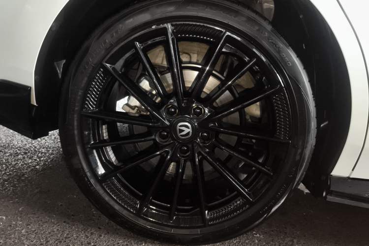 Used CHANGAN UNI-V 2023 2.0T Leading-Speed Edition Exterior 8