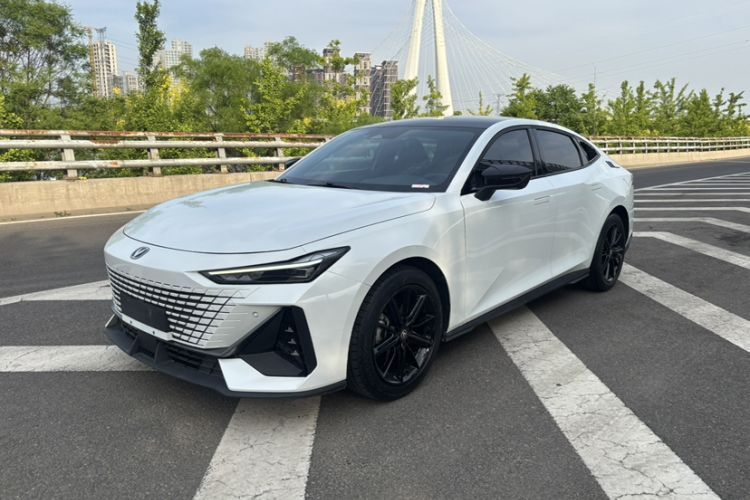 Used CHANGAN UNI-V 2023 1.5T Prestige Model Guazi used car, China used car export, Used car for sale, Used cars, Cheapest cars for sale