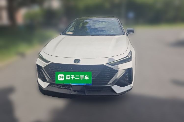 Used CHANGAN UNI-V 2023 1.5T Premium Model Front
