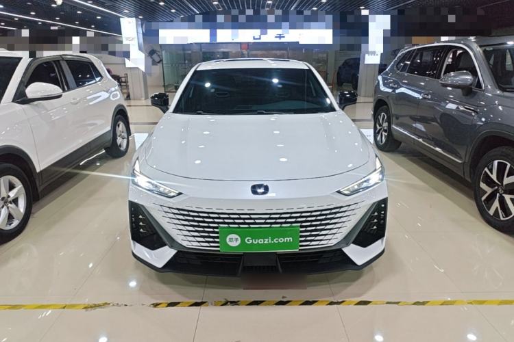Used CHANGAN UNI-V 2023 1.5T Premium Model Front