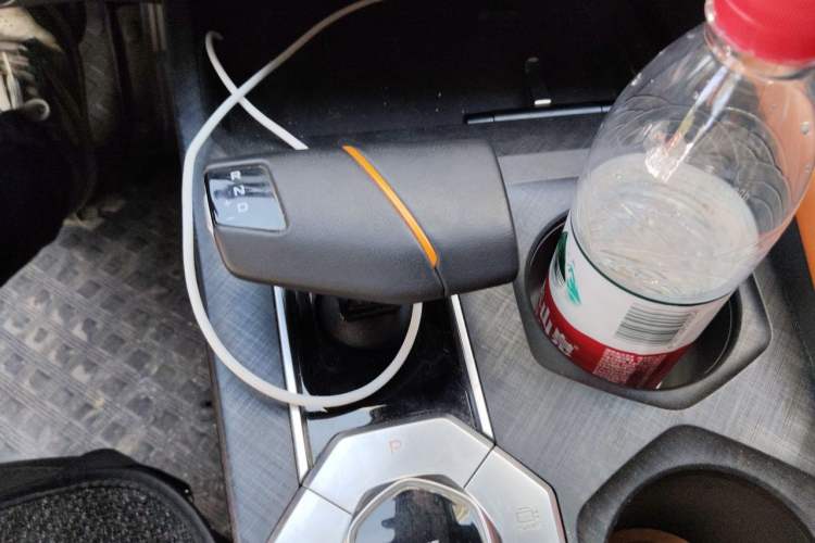 Used CHANGAN UNI-V 2023 1.5T Prestige Model Gear Lever