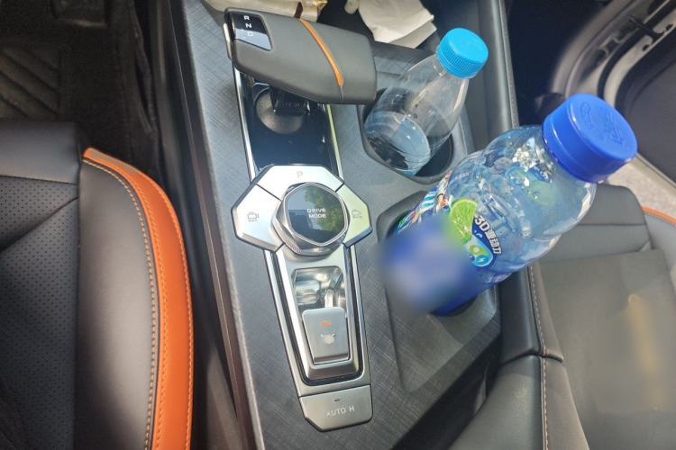 Used CHANGAN UNI-V 2023 1.5T Premium Model Gear Lever