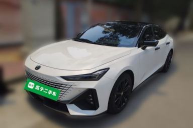 Used CHANGAN UNI-V 2023 1.5T Prestige Model