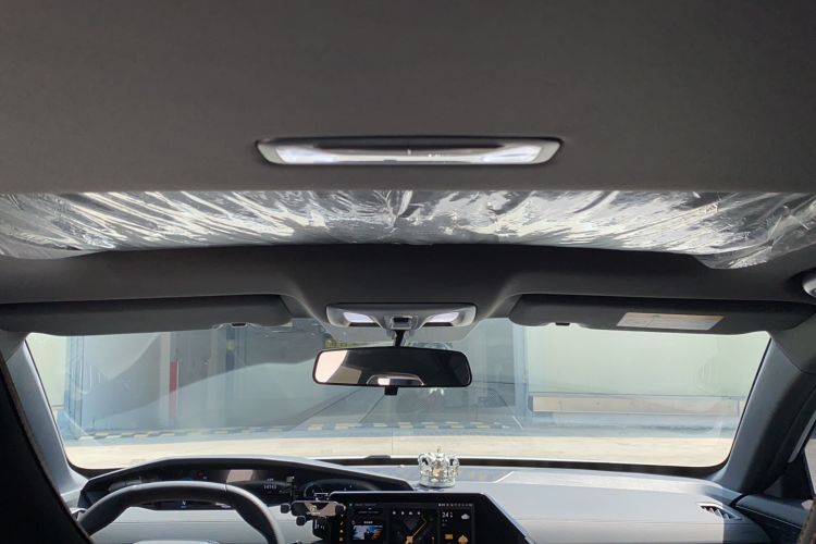 Used CHANGAN UNI-V 2023 1.5T Premium Model Headliner
