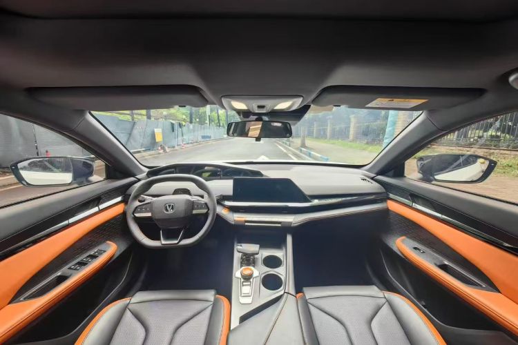 Used CHANGAN UNI-V 2023 1.5T Prestige Model Headliner