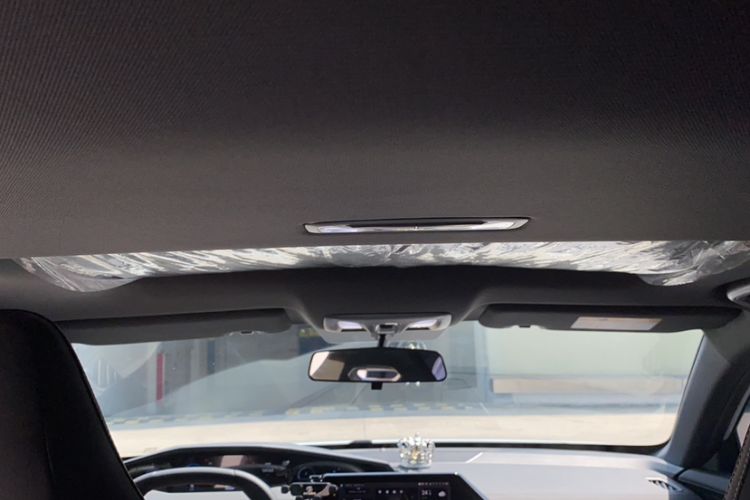 Used CHANGAN UNI-V 2023 1.5T Premium Model Headliner