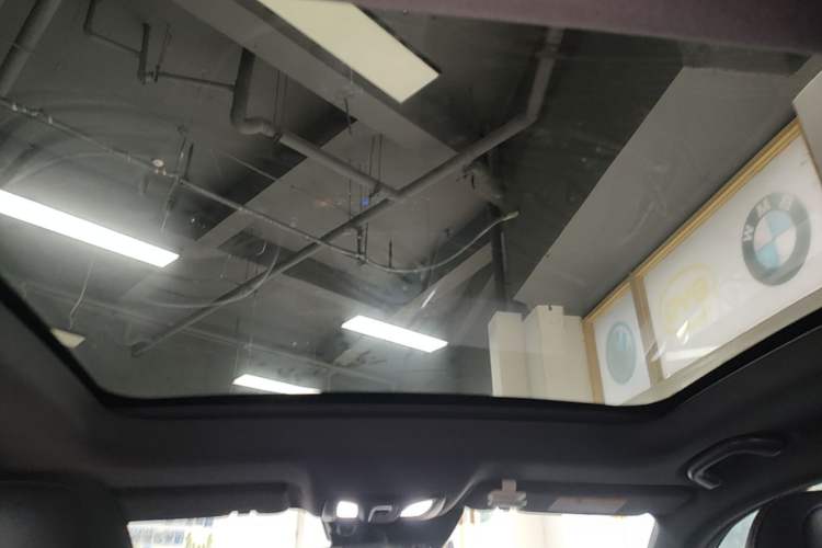 Used CHANGAN UNI-V 2023 1.5T Prestige Model Headliner