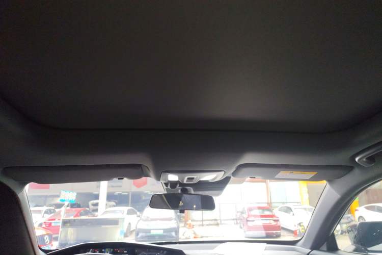Used CHANGAN UNI-V 2023 1.5T Prestige Model Headliner