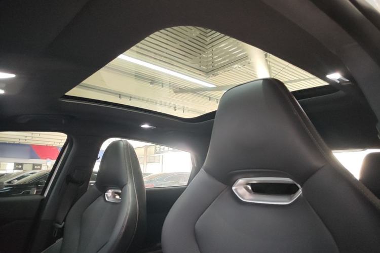 Used CHANGAN UNI-V 2023 1.5T Prestige Model Headliner