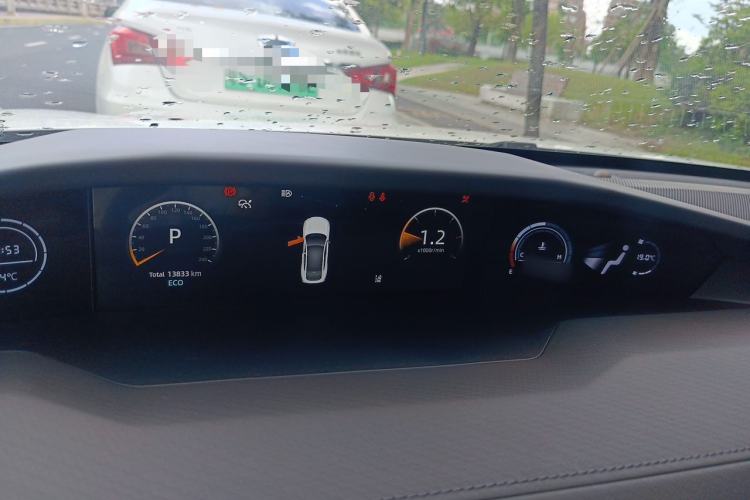 Used CHANGAN UNI-V 2023 1.5T Prestige Model Instrument Cluster