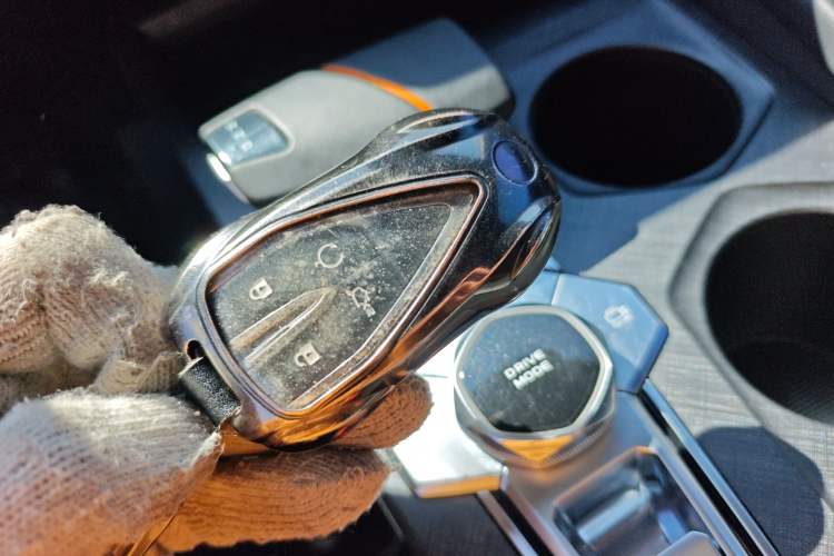 Used CHANGAN UNI-V 2023 1.5T Prestige Model Interior 1