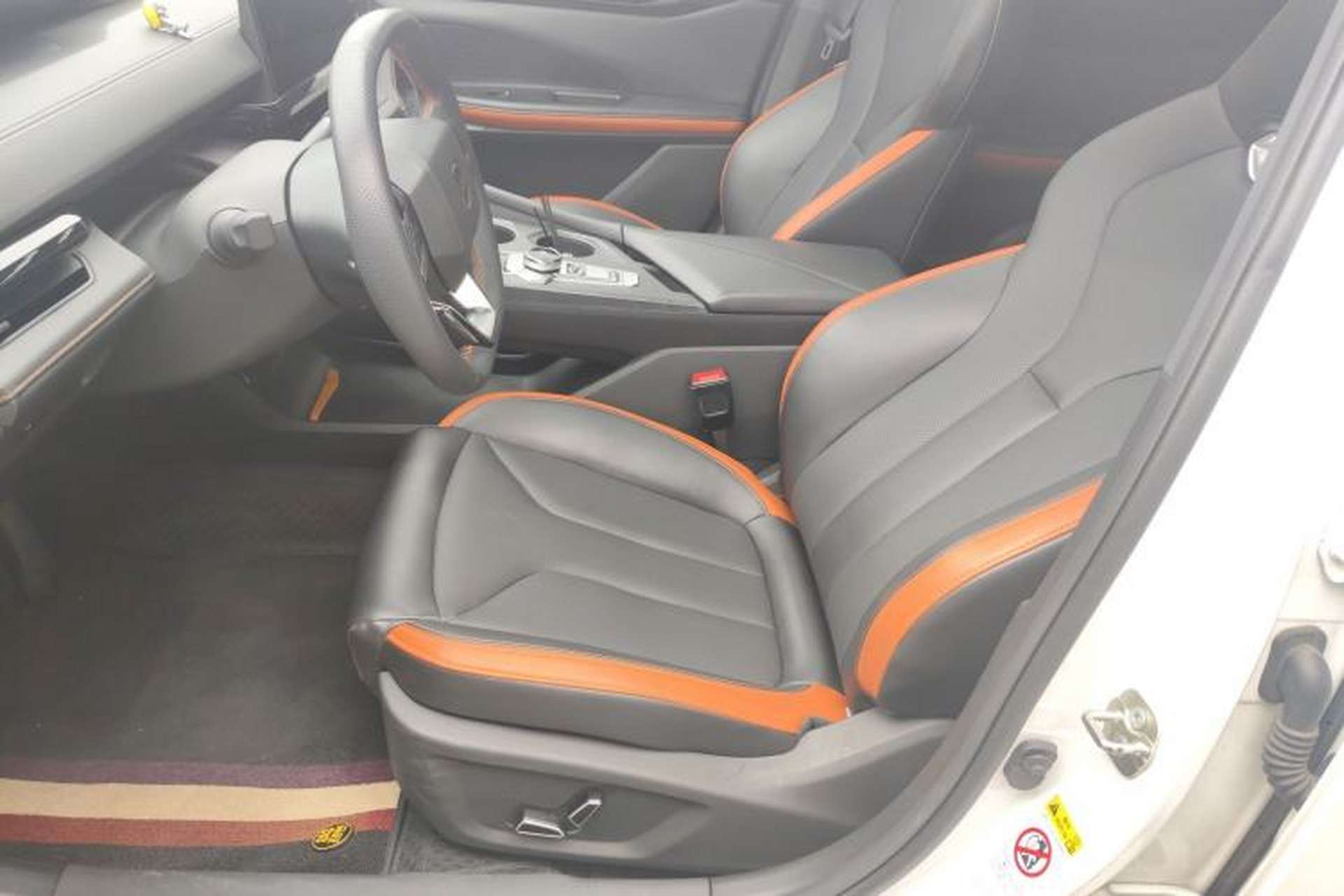 Used CHANGAN UNI-V 2023 1.5T Premium Model Interior 1