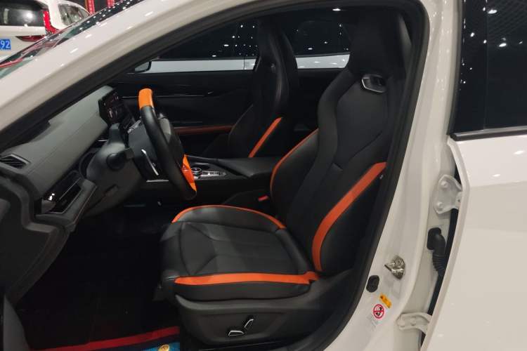 Used CHANGAN UNI-V 2023 1.5T Prestige Model Interior 1