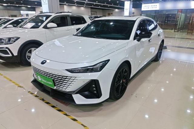 Used CHANGAN UNI-V 2023 1.5T Premium Model