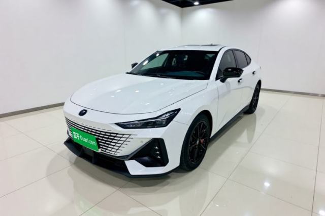 Used CHANGAN UNI-V 2023 1.5T Premium Model