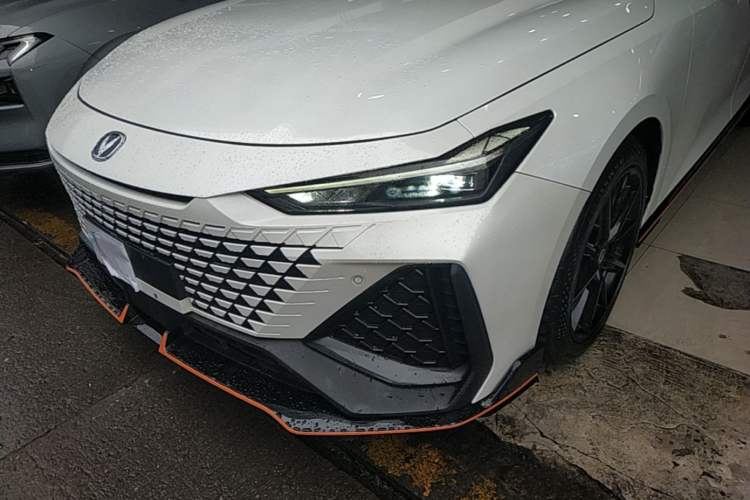 Used CHANGAN UNI-V 2023 2.0T Sport Edition Left Front Headlight
