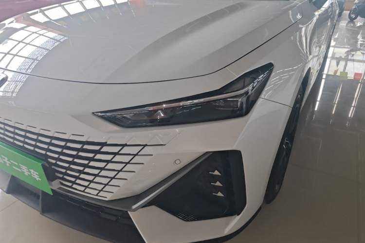 Used CHANGAN UNI-V 2023 1.5T Prestige Model Left Front Headlight