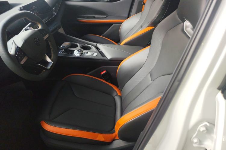 Used CHANGAN UNI-V 2023 1.5T Prestige Model Left Front Seat