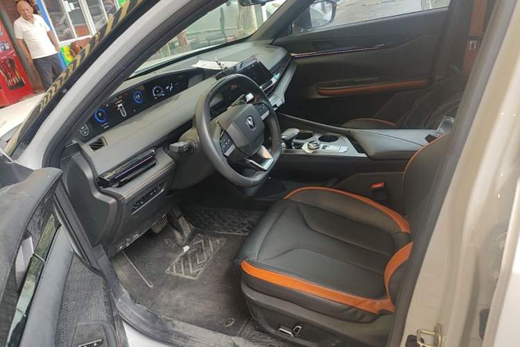 Used CHANGAN UNI-V 2023 1.5T Prestige Model Left Front Seat
