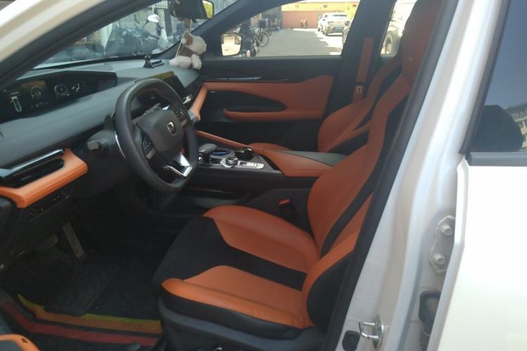 Used CHANGAN UNI-V 2023 2.0T Leading-Speed Edition Left Front Seat