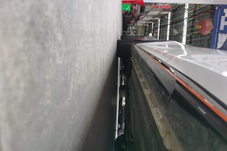 Used CHANGAN UNI-V 2023 2.0T Leading-Speed Edition Left Side Sill