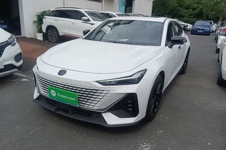 Used CHANGAN UNI-V 2023 1.5T Premium Model Guazi used car, China used car export, Used car for sale, Used cars, Cheapest cars for sale