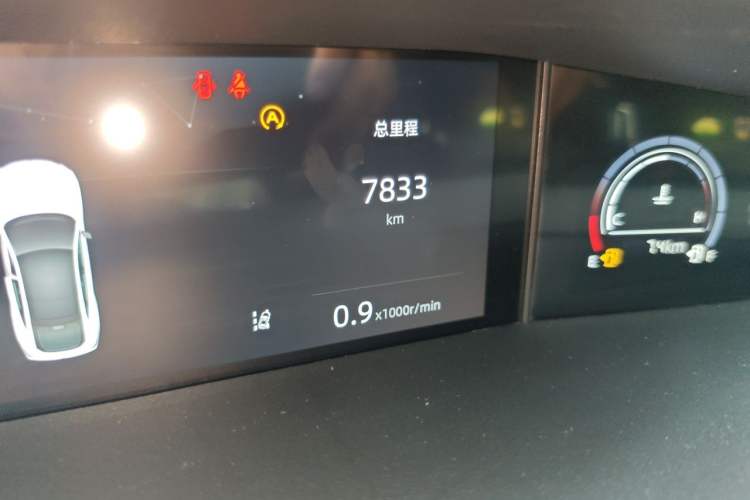 Used CHANGAN UNI-V 2023 1.5T Prestige Model Odometer Close Up