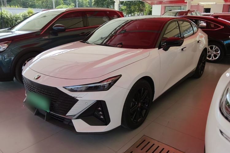 Ojetý CHANGAN UNI-V 2023 1.5T Prestige Model Guazi used car, China used car export, Used car for sale, Used  cars, Cheapest cars for sale