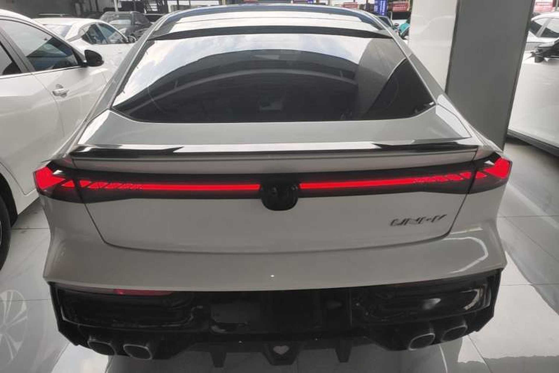 Used CHANGAN UNI-V 2023 1.5T Prestige Model Rear