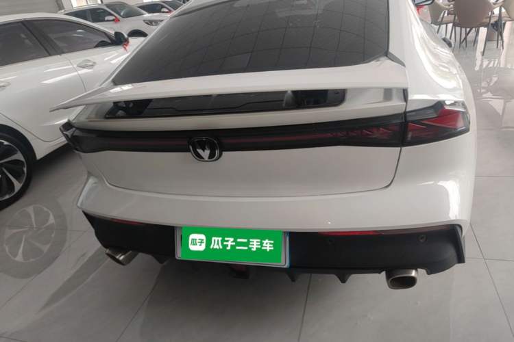 Used CHANGAN UNI-V 2023 1.5T Premium Model Rear