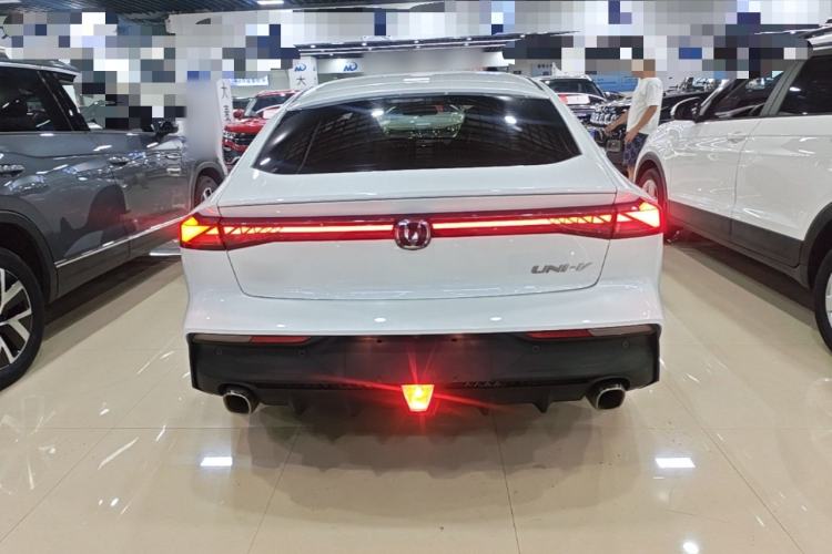 Used CHANGAN UNI-V 2023 1.5T Premium Model Rear