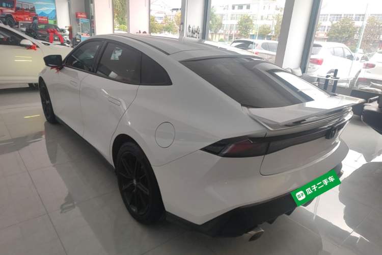 Used CHANGAN UNI-V 2023 1.5T Premium Model Rear Left 45 Deg
