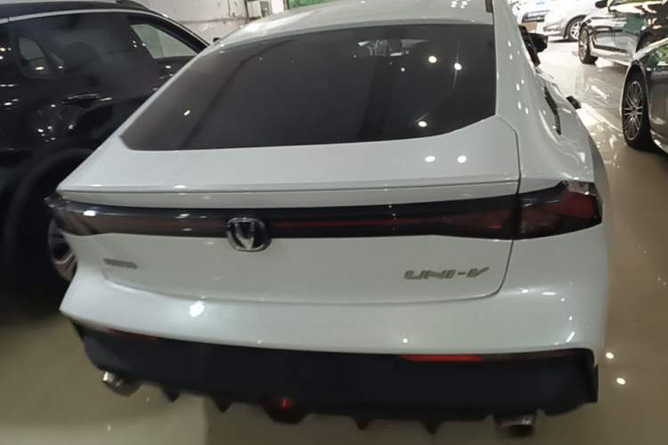 Used CHANGAN UNI-V 2023 1.5T Prestige Model Rear