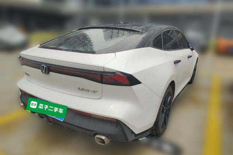 Used CHANGAN UNI-V 2023 1.5T Prestige Model Rear Right 45 Deg