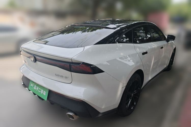 Used CHANGAN UNI-V 2023 1.5T Prestige Model Rear Right 45 Deg