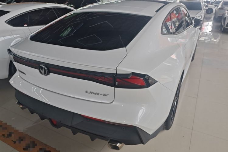 Used CHANGAN UNI-V 2023 1.5T Prestige Model Rear Right 45 Deg