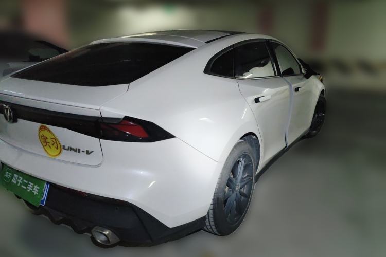 Used CHANGAN UNI-V 2023 1.5T Prestige Model Rear Right 45 Deg