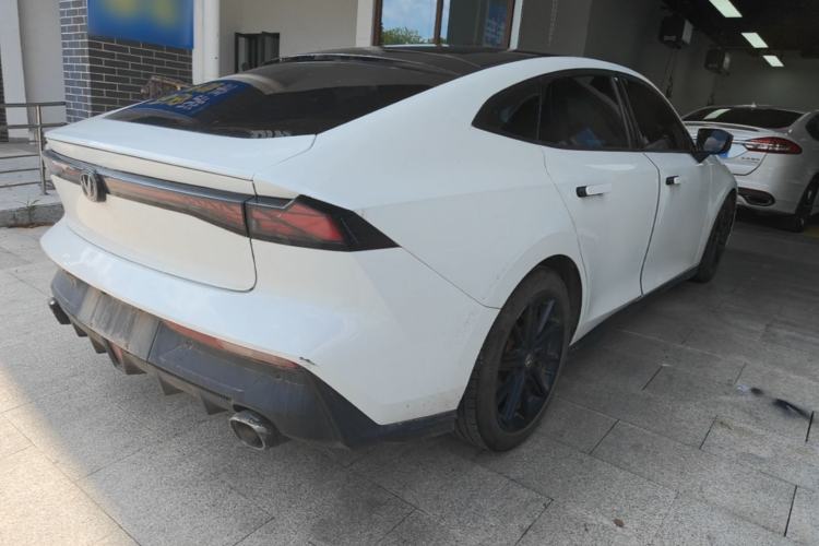 Used CHANGAN UNI-V 2023 1.5T Prestige Model Rear Right 45 Deg