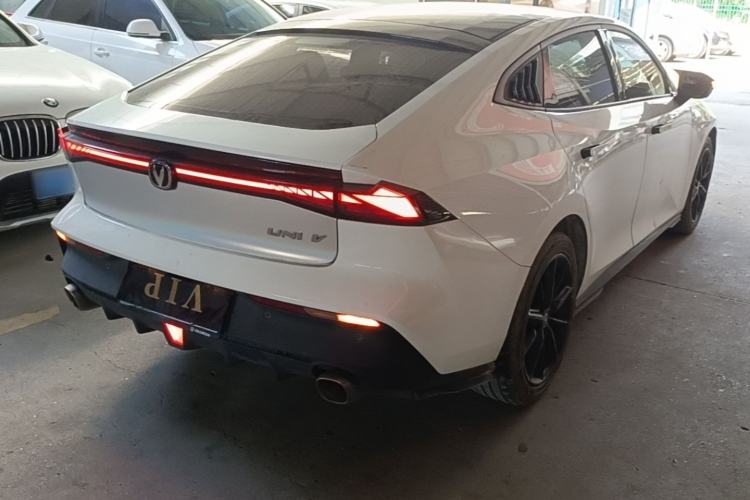 Used CHANGAN UNI-V 2023 1.5T Prestige Model Rear Right 45 Deg